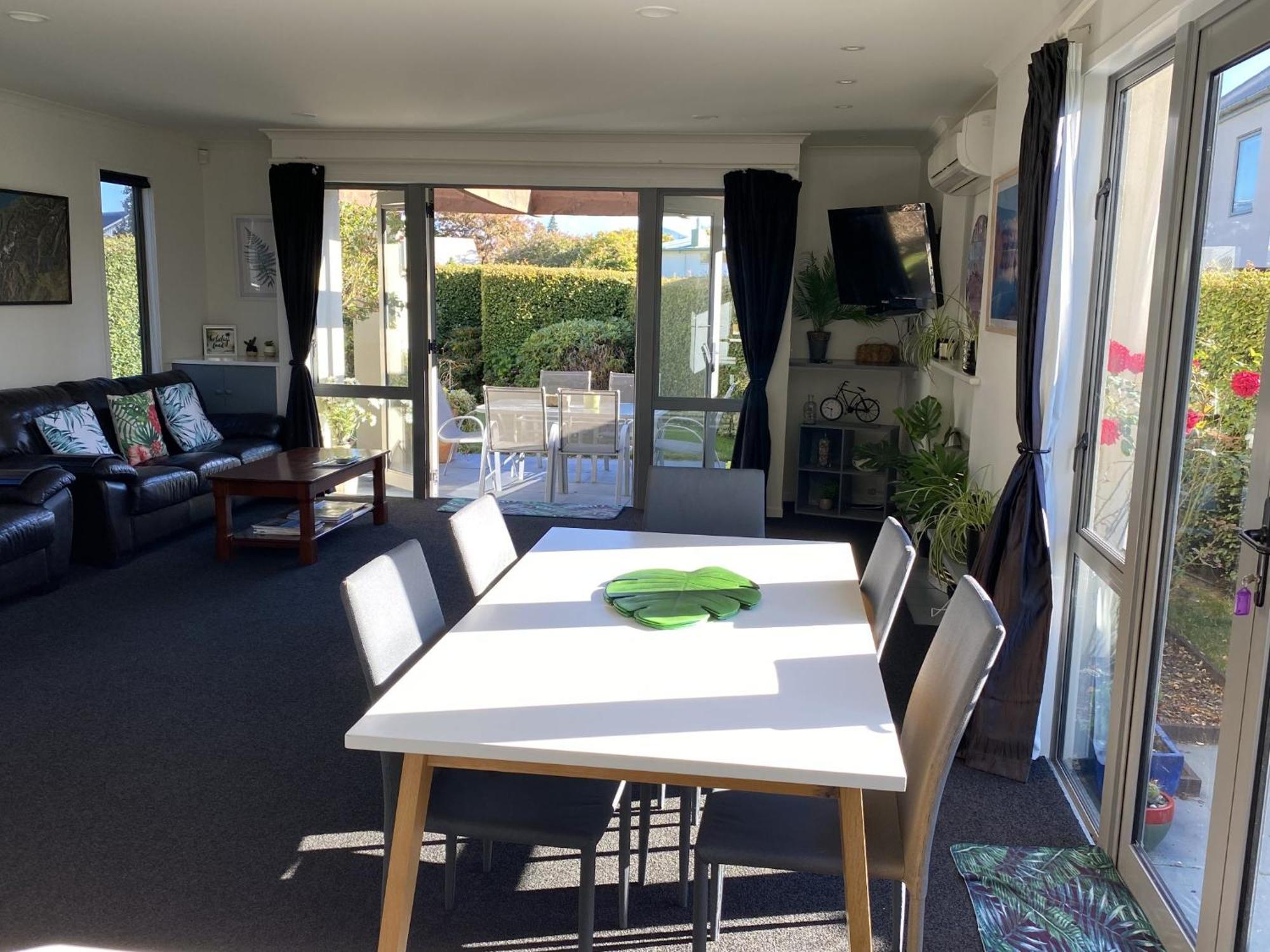 A Home Away From Home In Wanaka Esterno foto